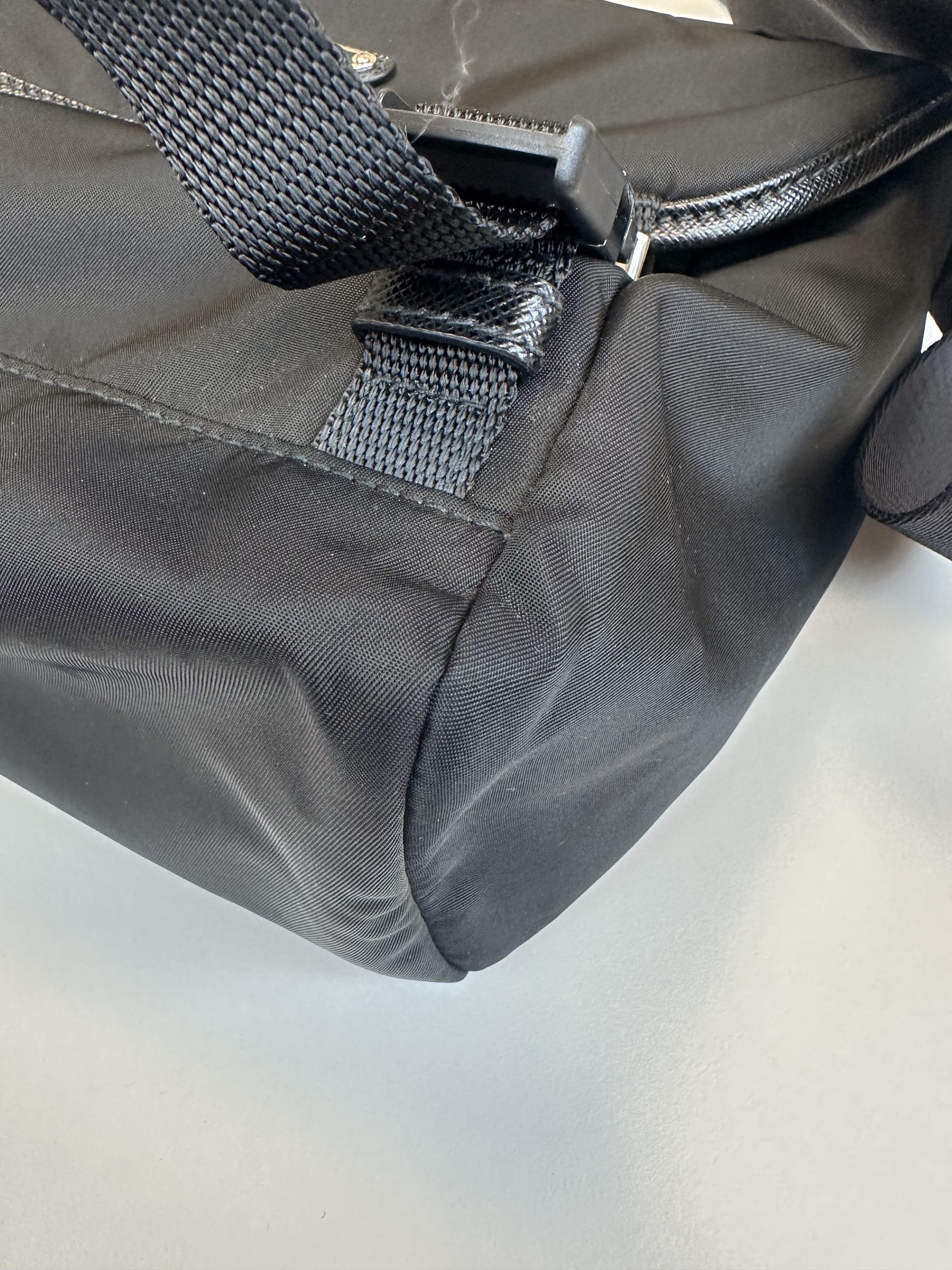 Borsa Prada a Tracolla in Re-Nylon e Pelle Saffiano Nera - immagine 6