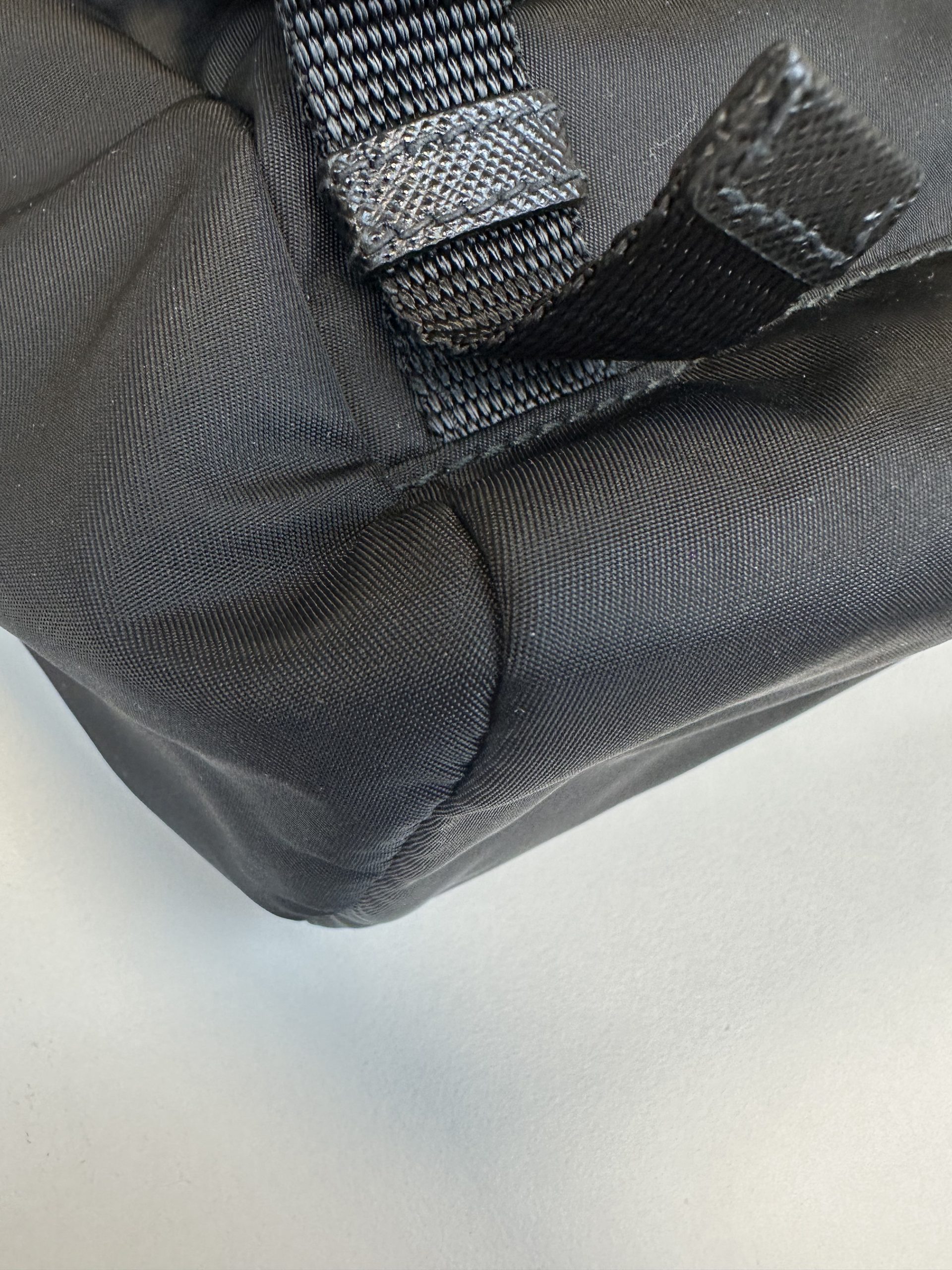 Borsa Prada a Tracolla in Re-Nylon e Pelle Saffiano Nera - immagine 7