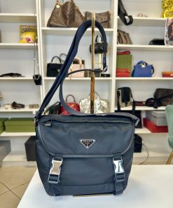 Borsa Prada a Tracolla in Re-Nylon e Pelle Saffiano Nera