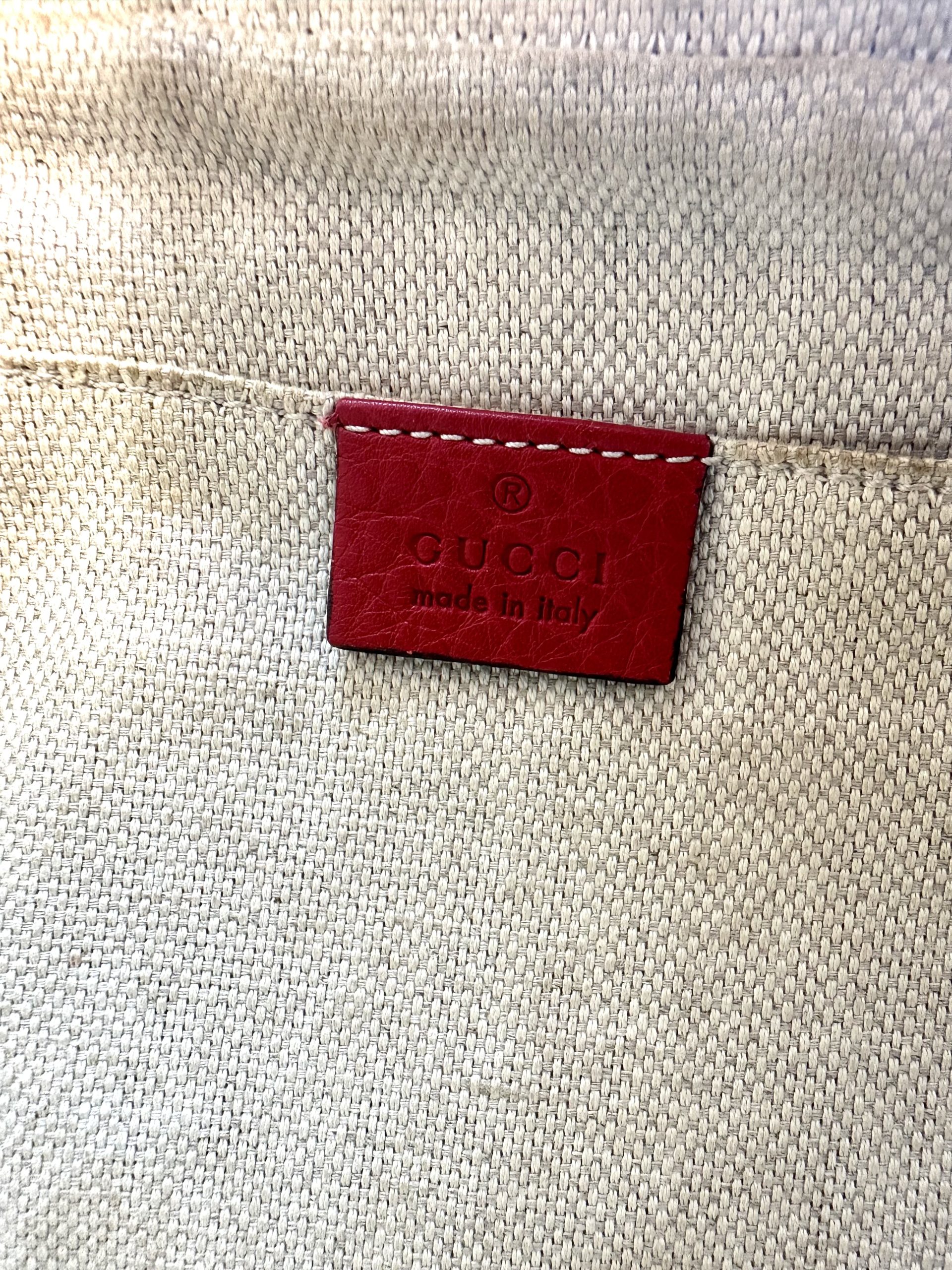 Borsa Gucci Soho in Pelle Rossa - immagine 18