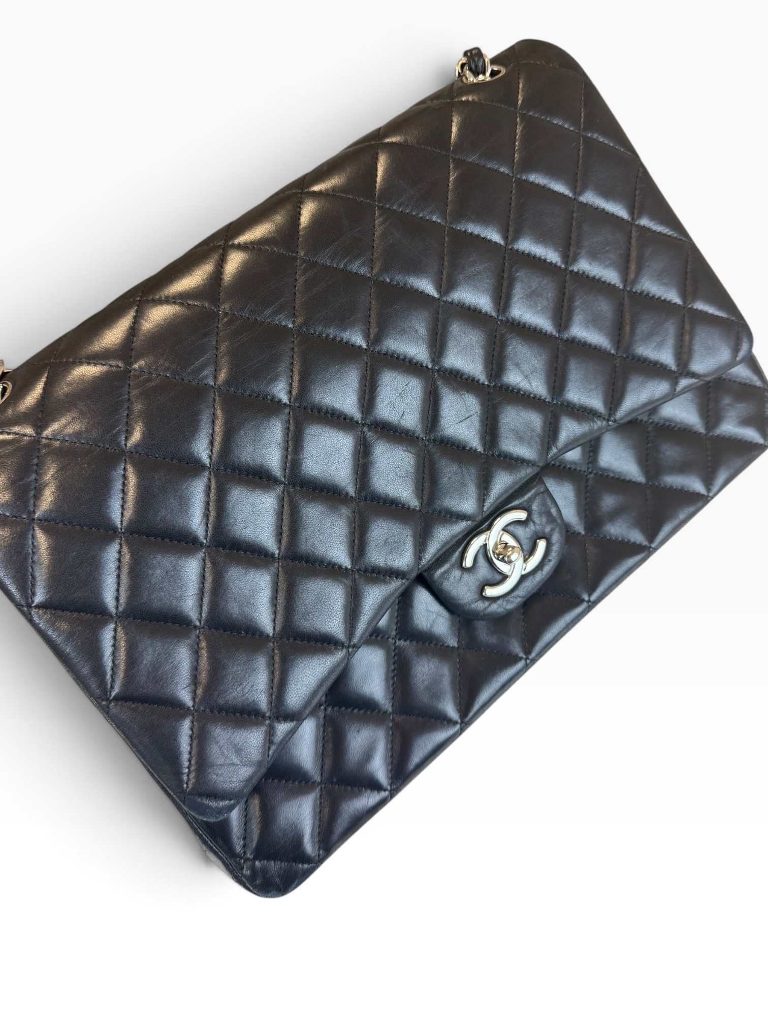 Borsa Chanel Maxi Jumbo Timeless in Pelle Nera - immagine 17