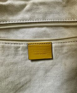 Borsa Gucci Sukey 2-Way Shoulder Bag in Tela Beige e Pelle Gialla - immagine 20
