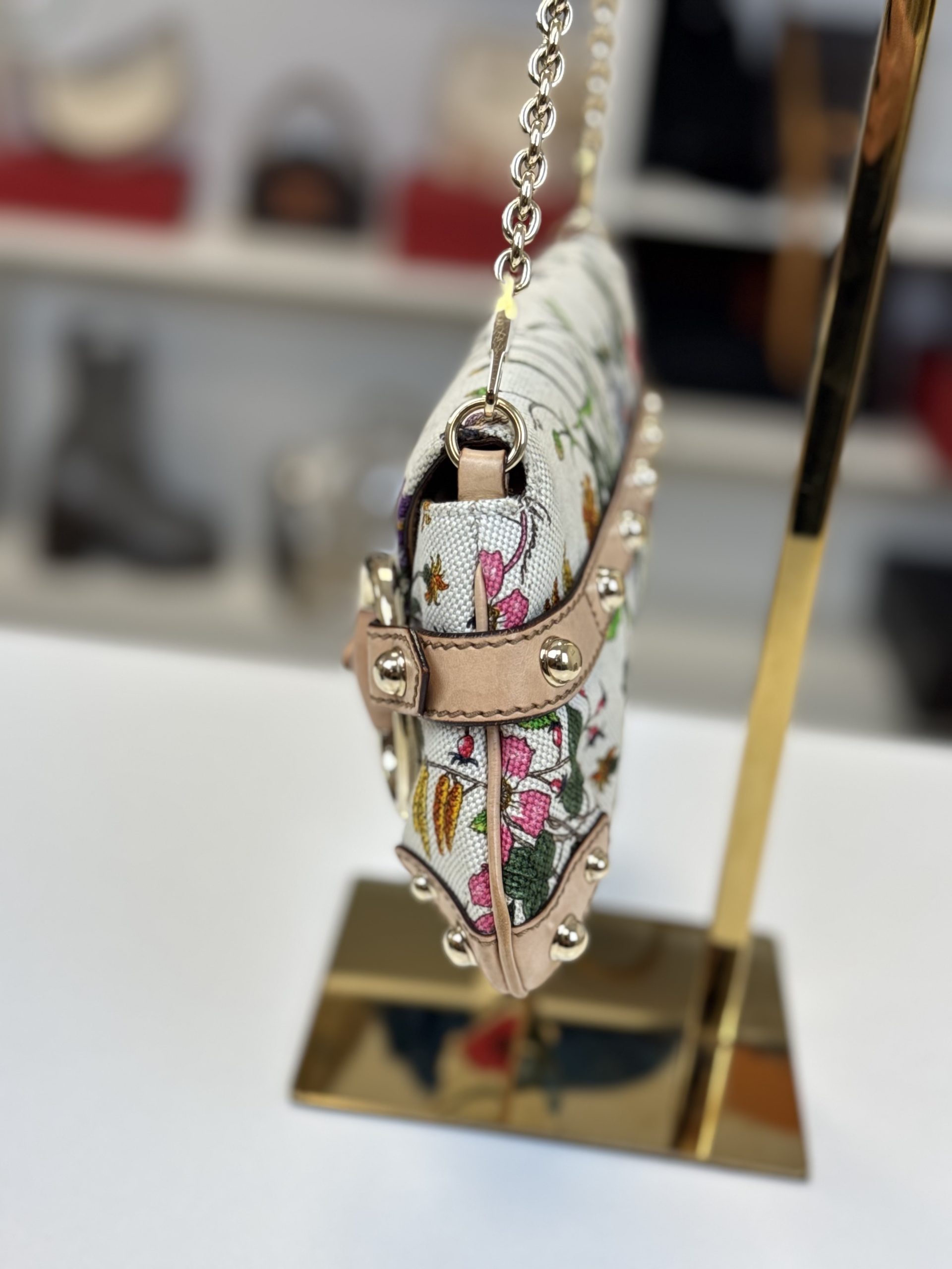 Borsa Gucci Horsebit Chain Stampa Flora - immagine 13