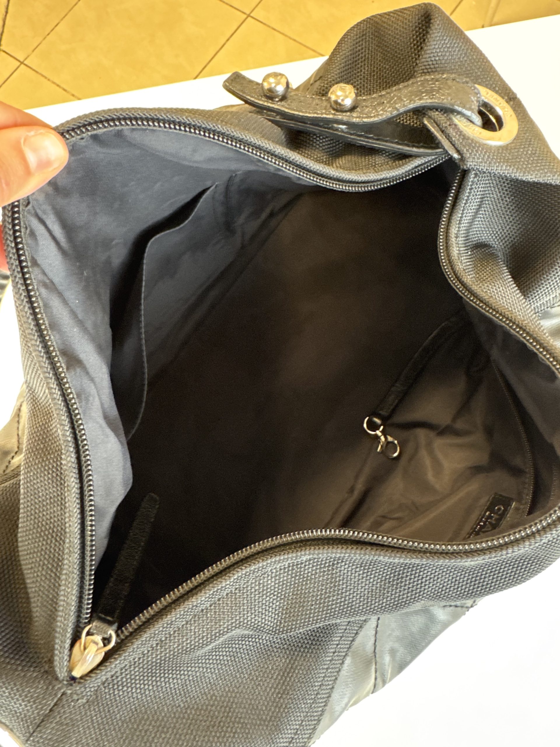 Borsa Chanel Paris Biarritz Hobo Nera - immagine 5