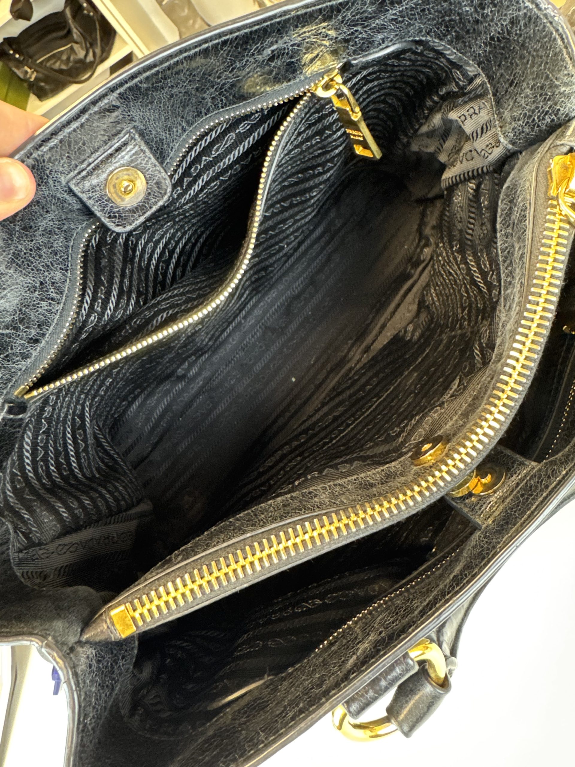 Borsa Prada in Pelle Shine Nera - immagine 8